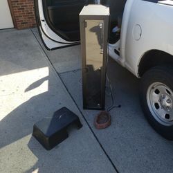 Large Locking Snake Cage With Light And Heat