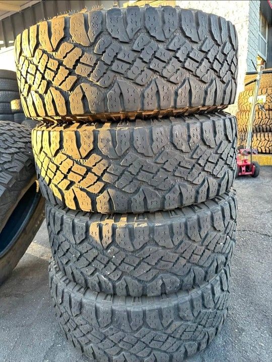 275 70 18 Tires Con 80% De Vida Las 4 De La Marca GOODYEAR