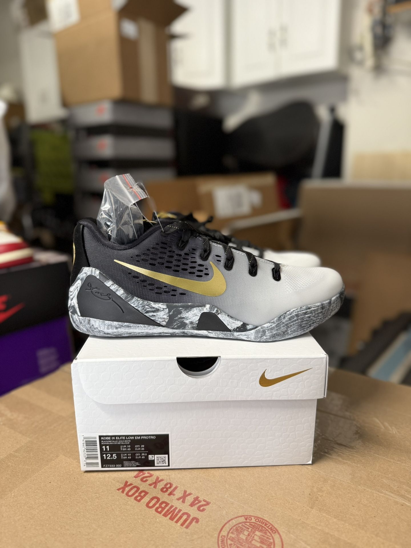 Nike Kobe 9 EM Low Protro