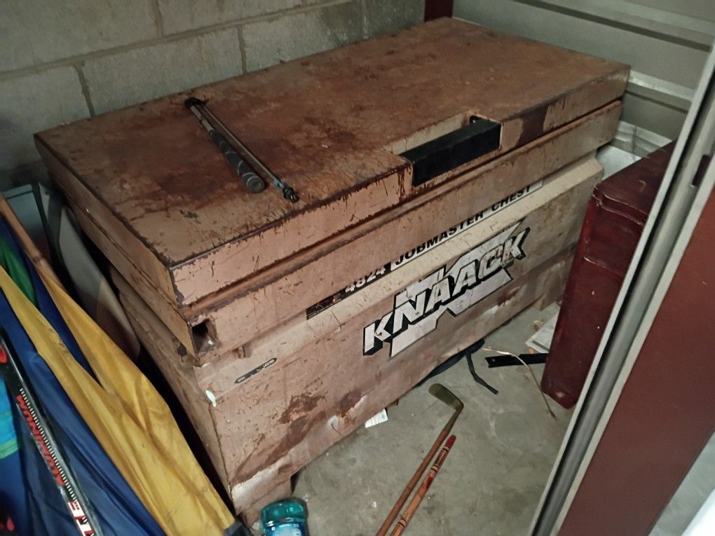 Knack Chest Style Job site Tool Box