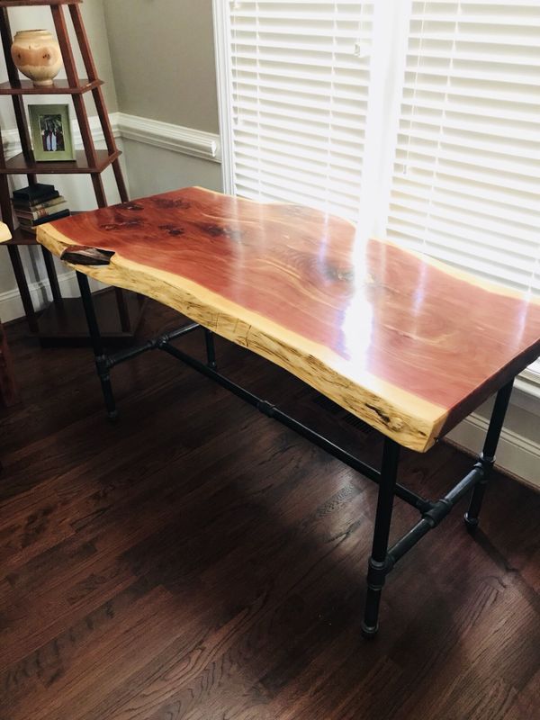 Red Cedar Computer Desks Furniture In Raleigh Nc Offerup