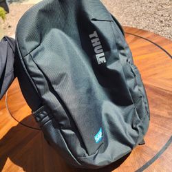 Thule Subterra 30L Backpack - Charcoal/Black ~ Green Int Travel Hiking