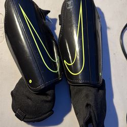 Nike shin guards