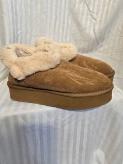 Women's Martis Platform Slipper / Clog