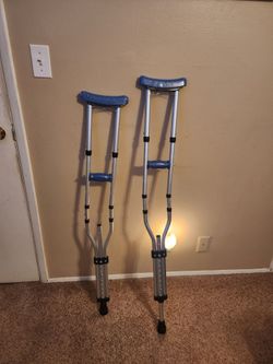 Adult crutches NEW