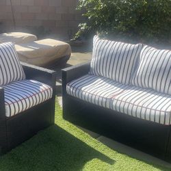 Like new Outdoor Furniture Set