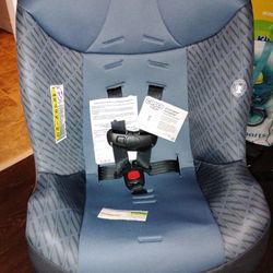 Brand New Cosco Kids Car seat 