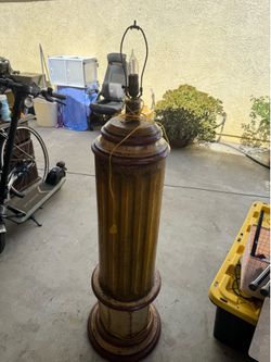 Standing lamp