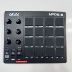 Akai MPD218 Pad Controller 