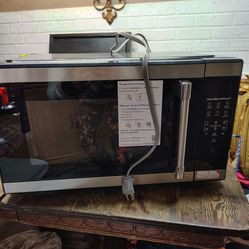 New Hamilton Beach Microwave