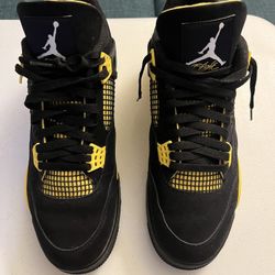 Jordan 4 Thunder Size 11.5