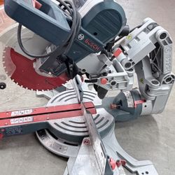 Mitter Saw