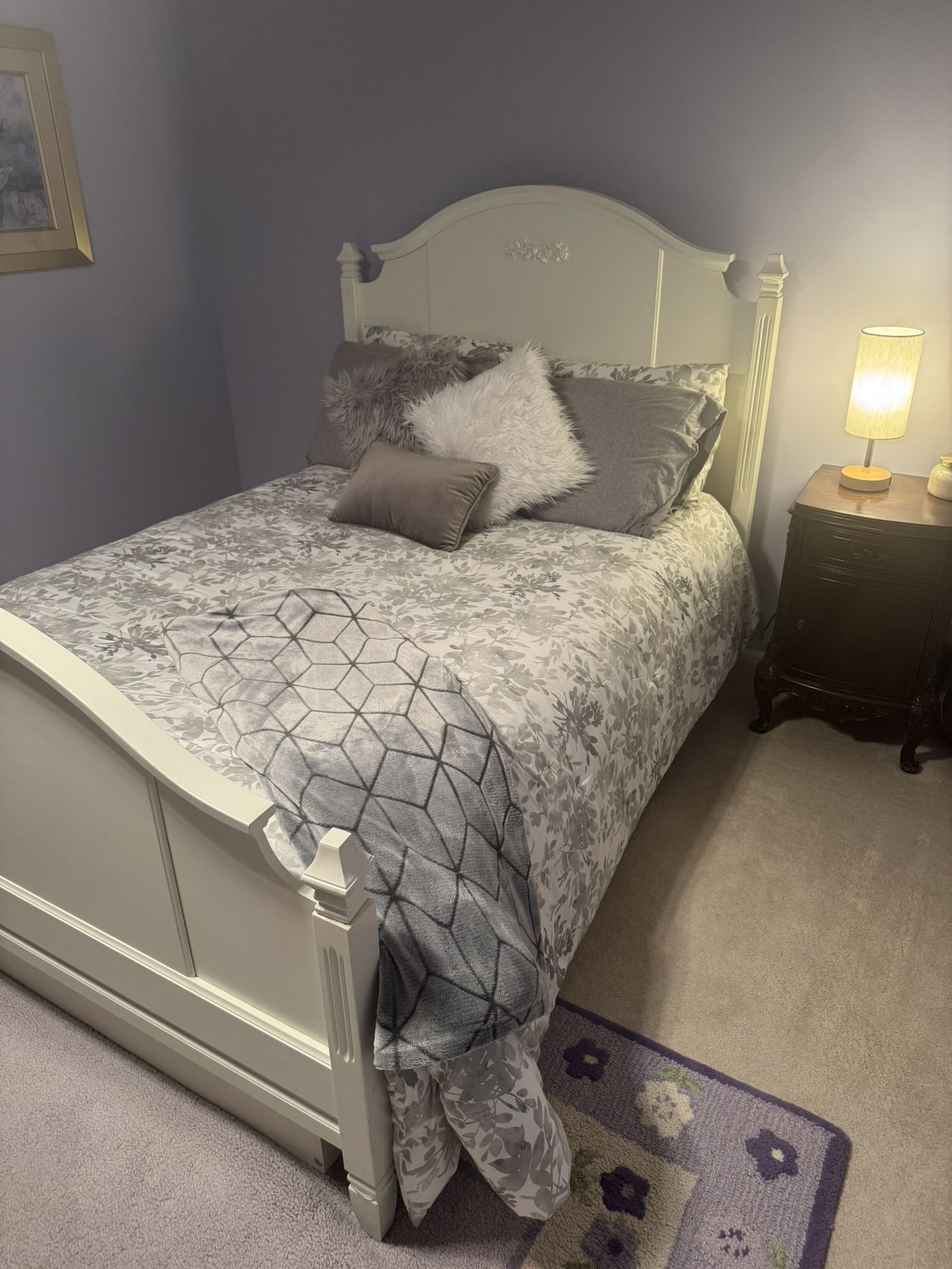Pottery Barn Full Size Trundle Bed
