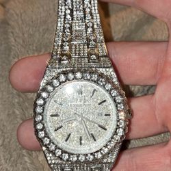 Ap Watch Moissanite 