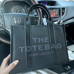 The Tote Bag 