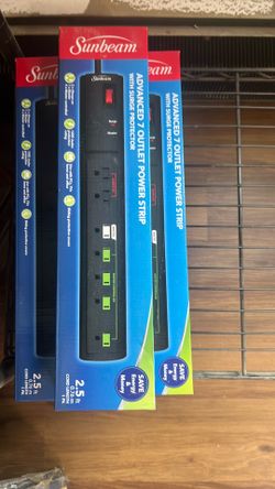 Advanced 7 outlet power strip with surge protector