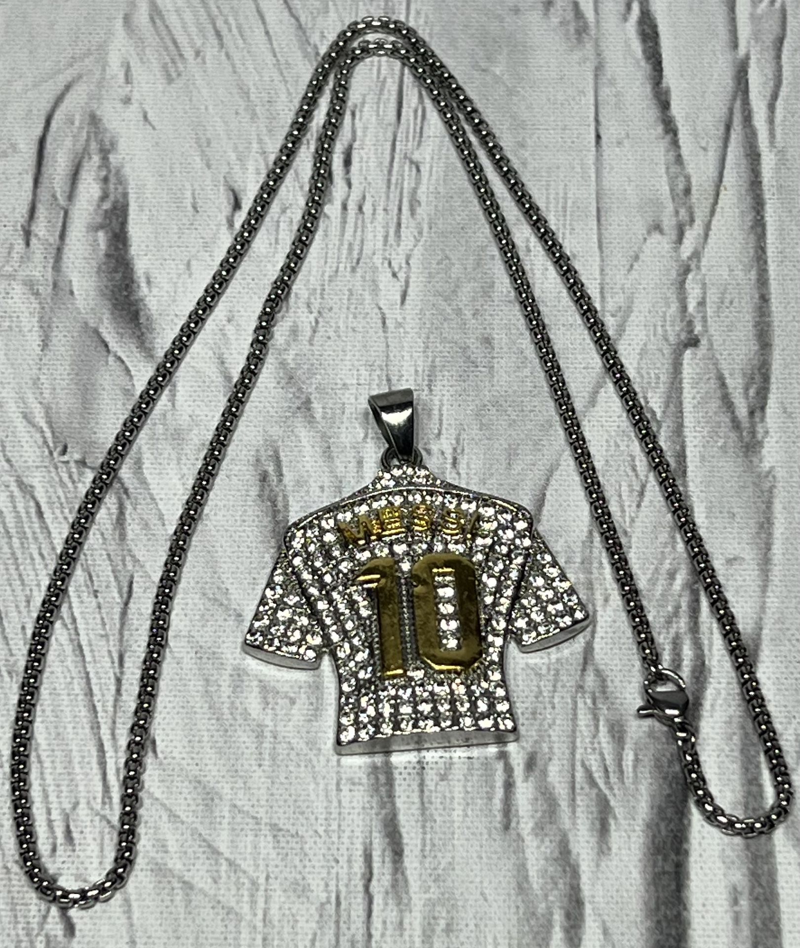 Messi 10 Jersey Pendant Chain Necklace Color Silver Open Box