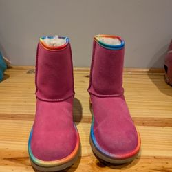 Winter UGG Boots Size 1 EUC