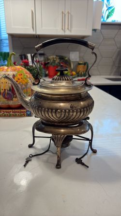 Sheffield silver plated Teapot