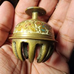 Elephant Claw Bell
