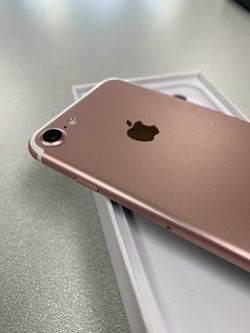 iPhone 7 32gb 🍏🍏🔥🔥🔥PRICE DROPPED 🔥🔥🔥🔥unlocked excellent condition! $189🍏🍏🔥🔥.