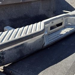 04-14 Nissan Titan Back Bumper 