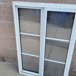 Window block white panel