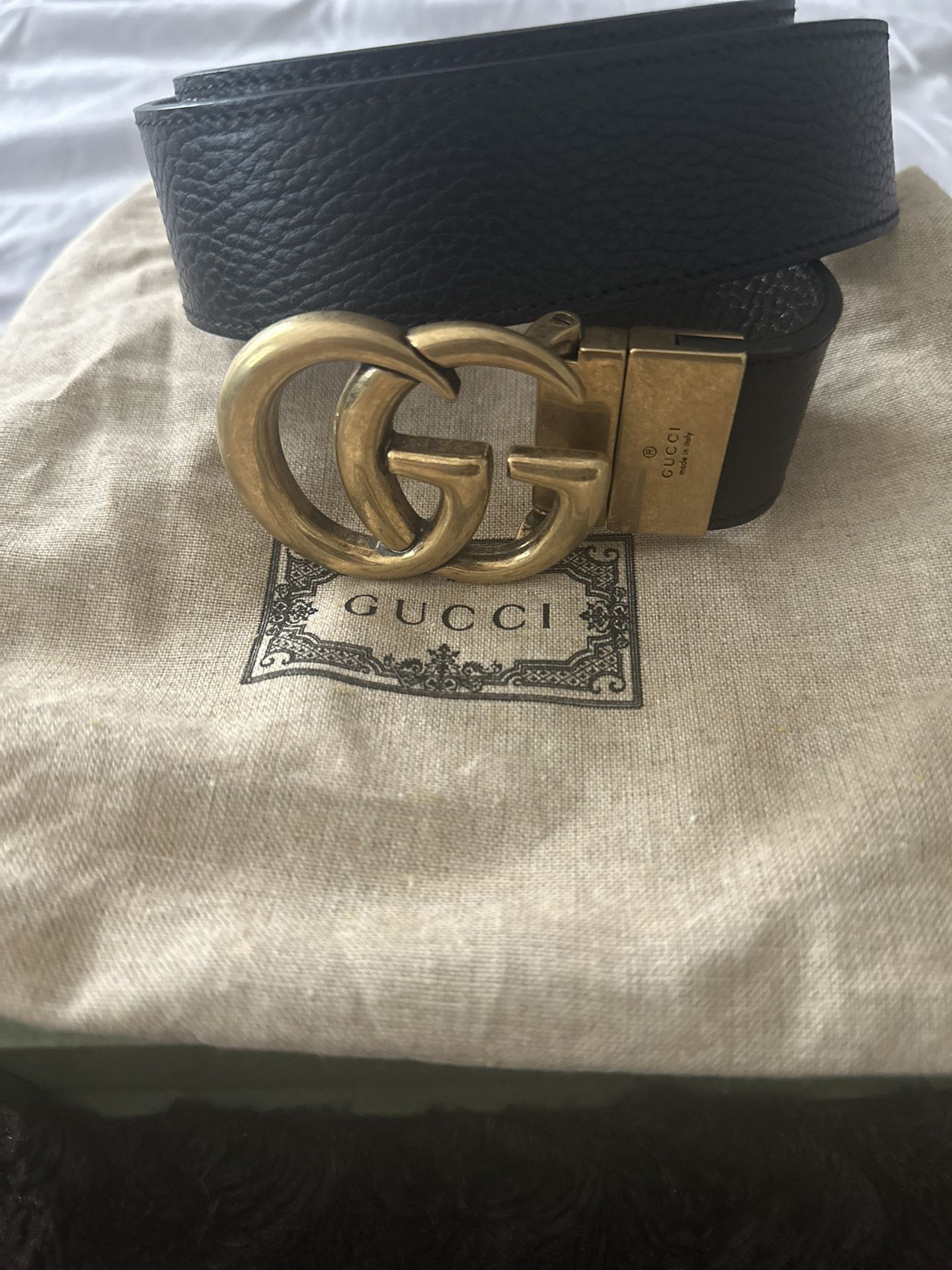 Gucci Men’s GG Buckle Gold Belt(100% Authentic)
