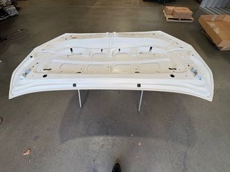 2023 Subaru Crosstrek hood