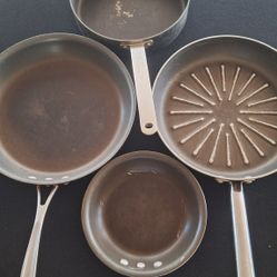 4 Pro Grade Pans $15 For all 