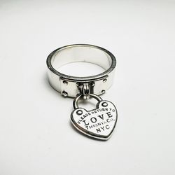 14k White Gold Ring Love Lock Heart Sharm, size 5