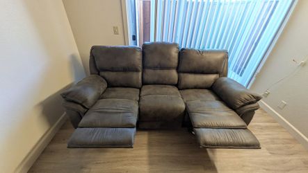 Palmer gray reclining sofa set