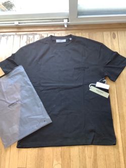 Black limo essentials tee