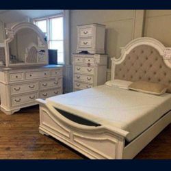 Ashley Chipped White Bedroom Set Queen Or King Set Bed, Dresser, Mirror, Nightstand, Chest 