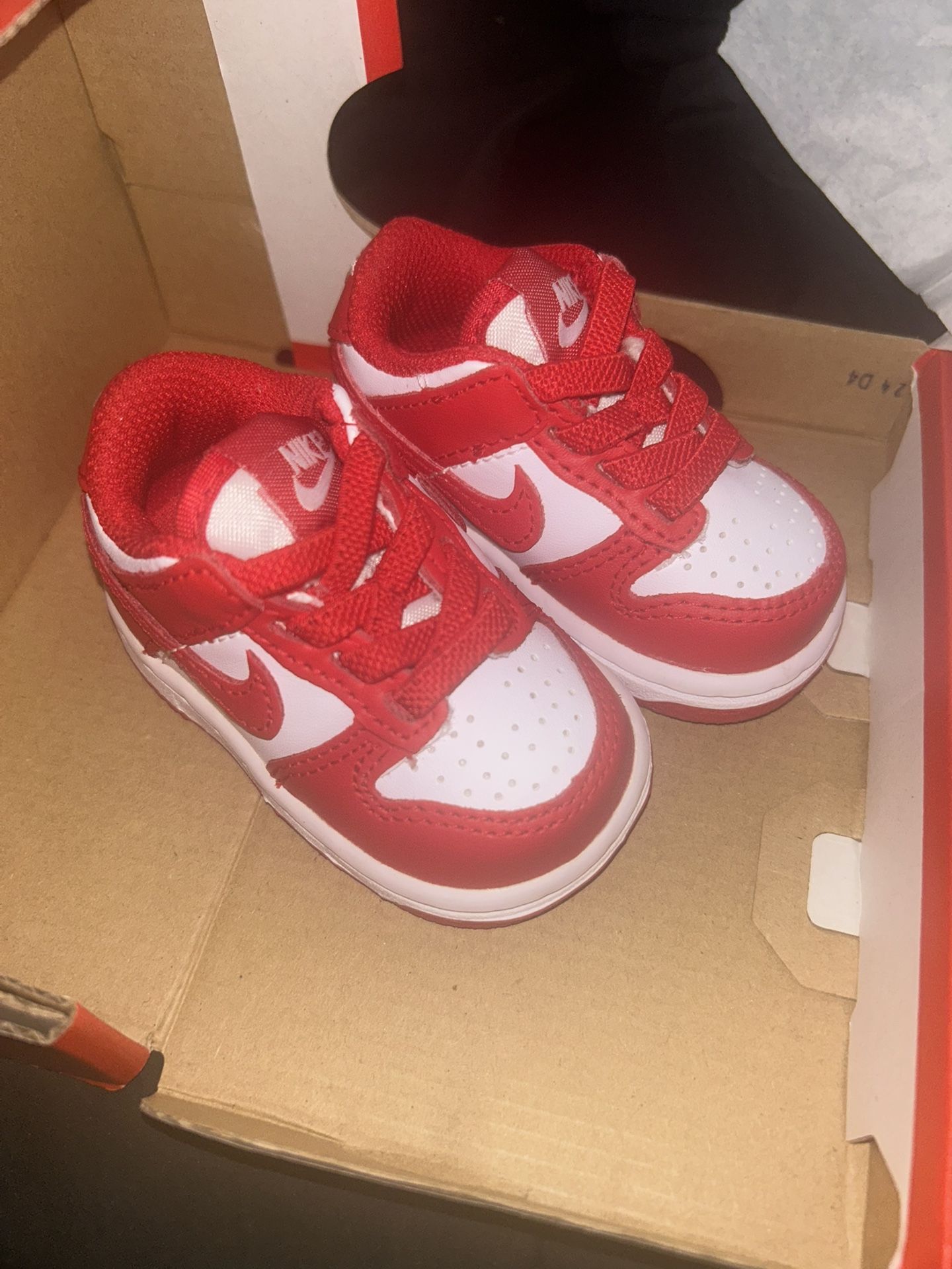 2c Baby Dunks Never Been Wearer