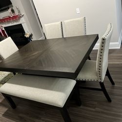 Dining Room table w/ Storage And Storage Bench