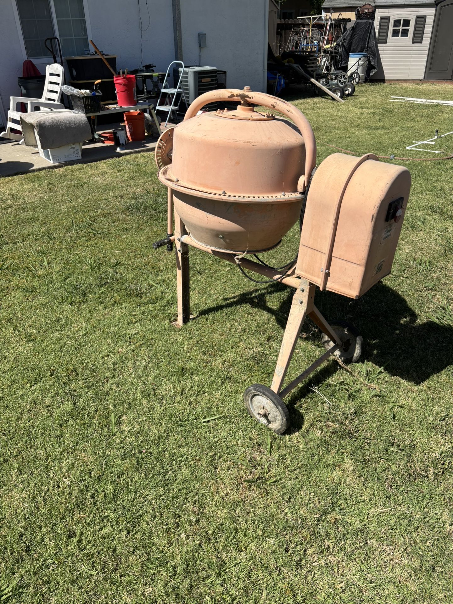 Cement mixer