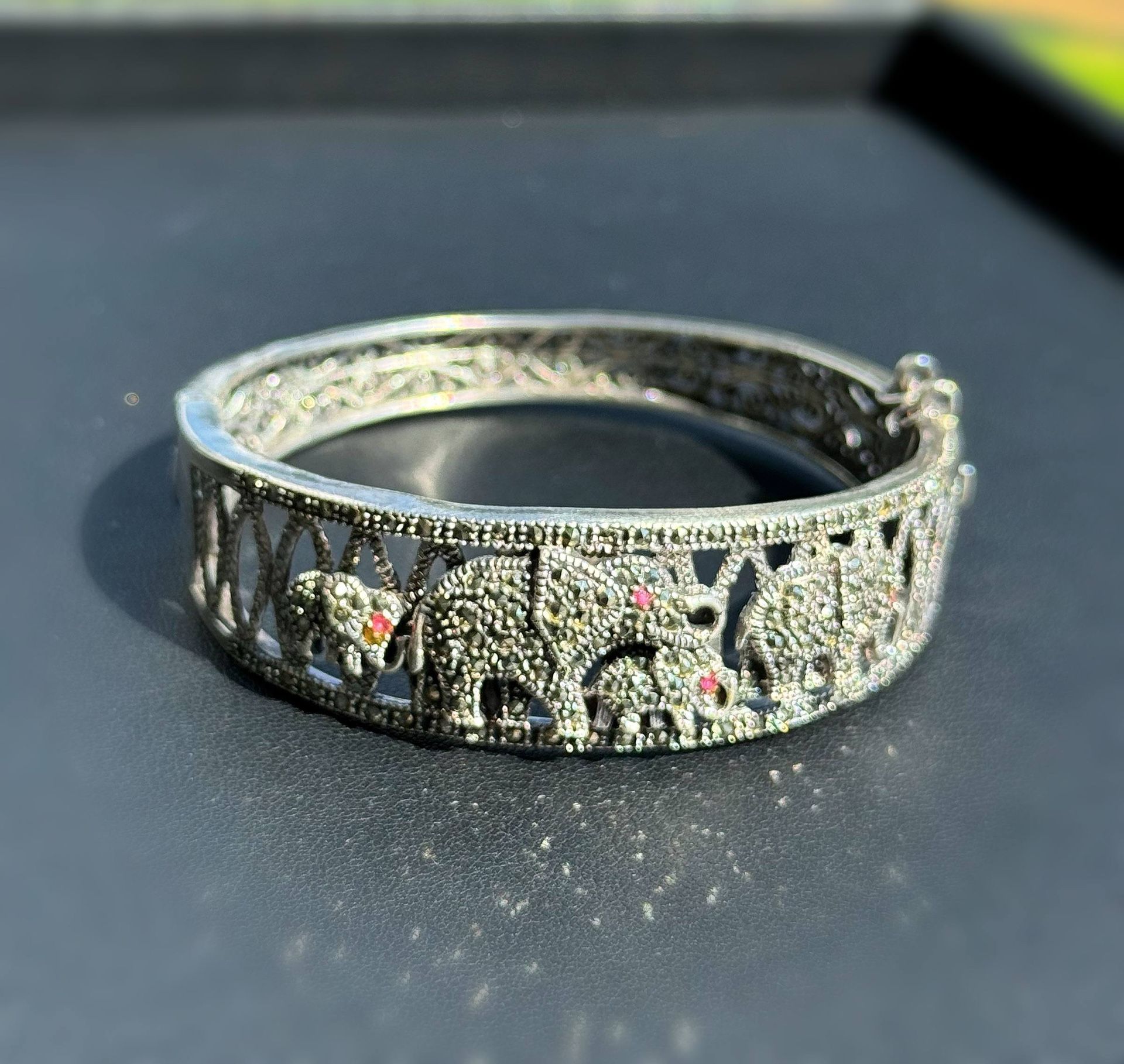 Vintage Art Deco Jewelry .925 Sterling Silver fancy thick cuff elephant 🐘 bracelet 9.00” 20.00mm 35.50g