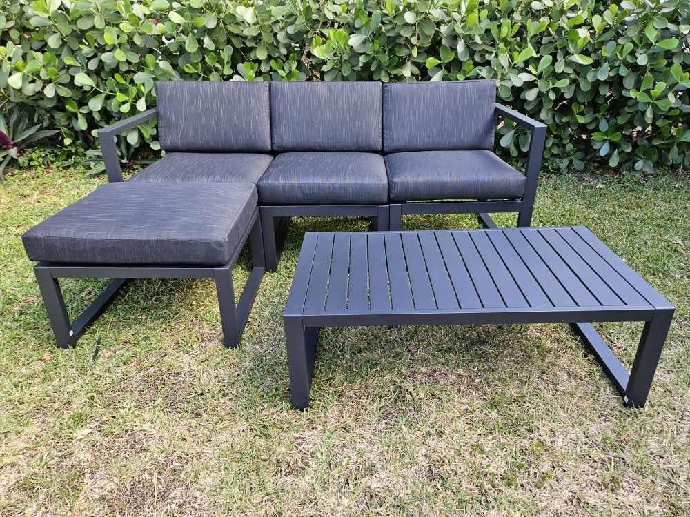 New Charcoal Gray Aluminum 5 Piece Outdoor Patio Furniture  Set