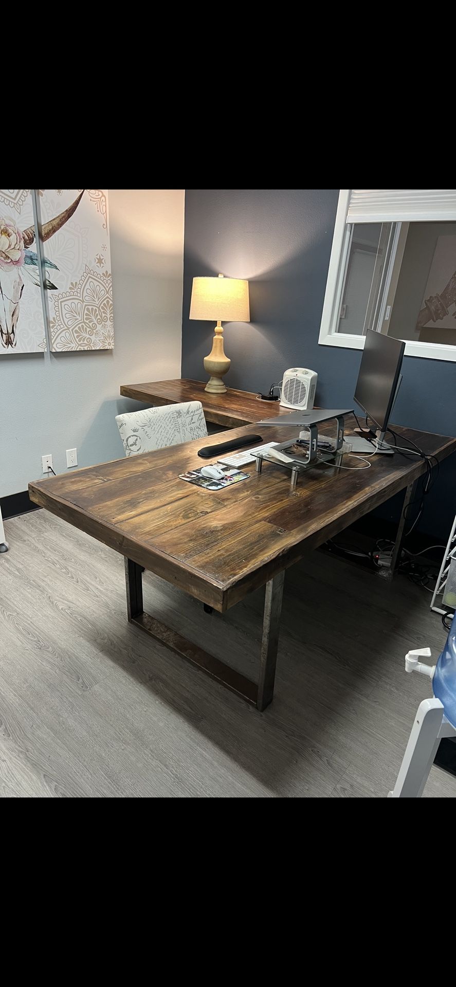 Medium L-shaped Desk. Driftwood 