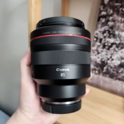 Canon RF 85mm f/1.2 L USM Lens