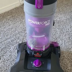 Bissell Powerforce Helix Vacuum 