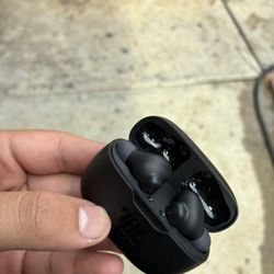 Jbl Wireless Head Phones 
