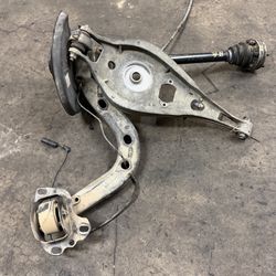 PASSENGER REAR TRAILING ARM CV AXLE BMW E46 325 323 E85 Z