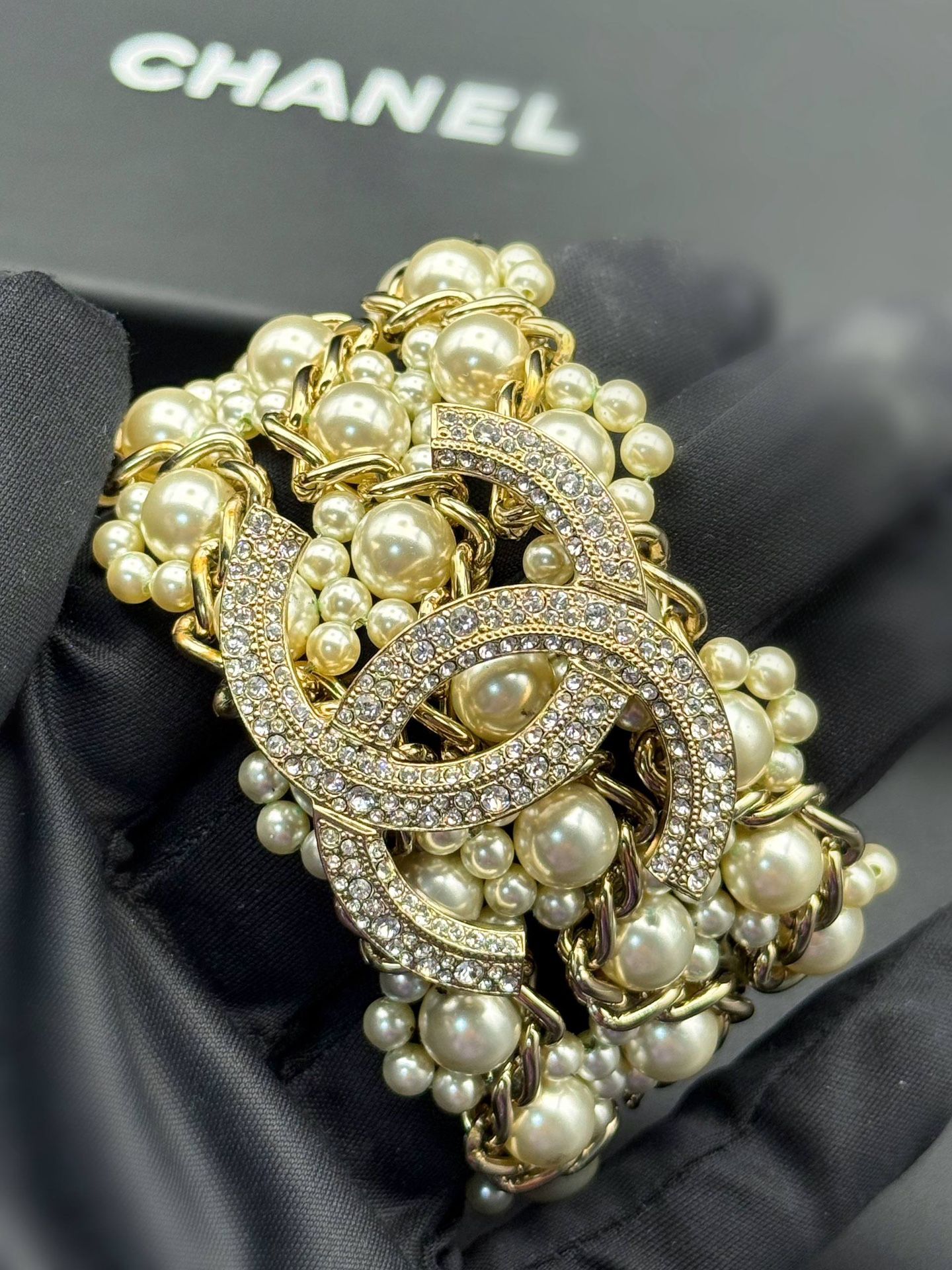 Authentic Chanel Large Golden Pearl & Strass Bracelet box & tag