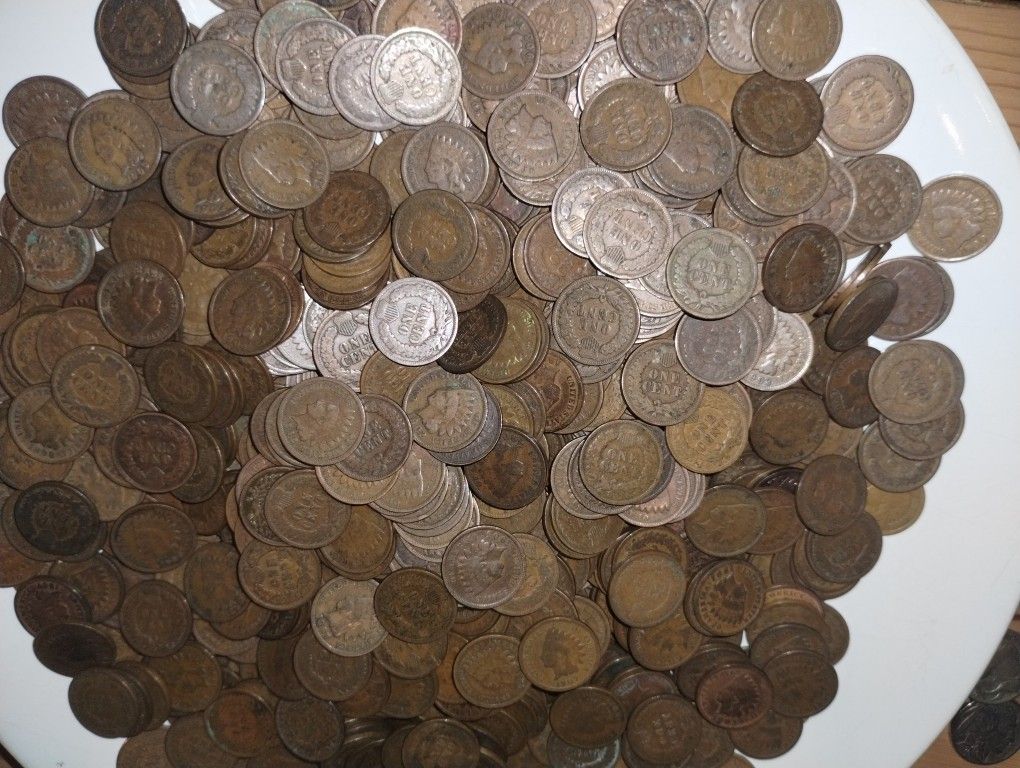 700 Indian Head Pennies