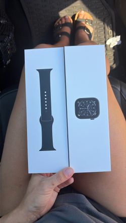 Apple Watch Series 11- Black