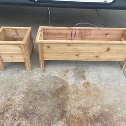 Cedar Plant Box