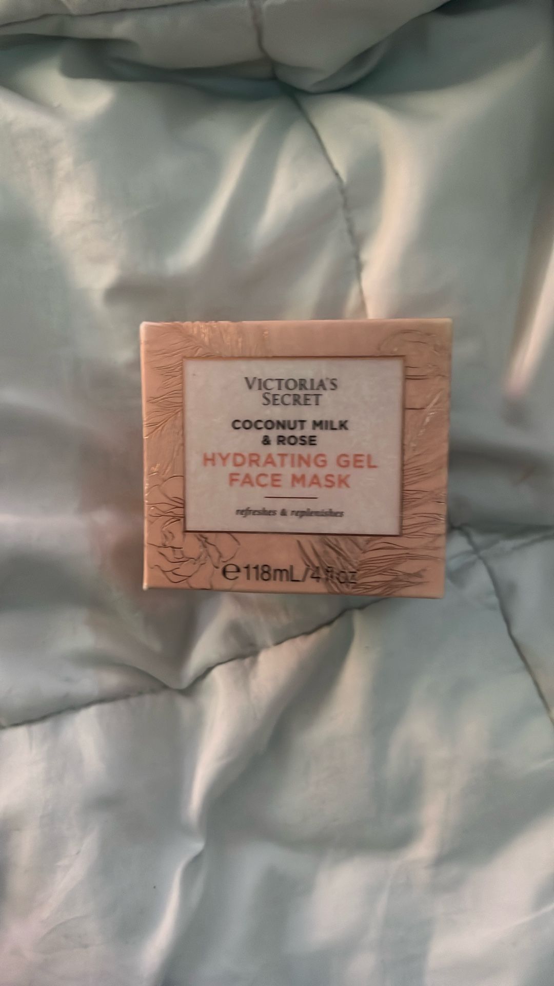 Victoria’s Secret Coconut milk and rose hydrating gel face mask
