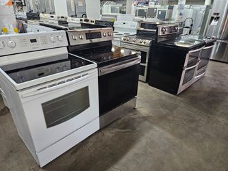 Huge Liquidation Sale Store Full Of Nice Lightly Used Refurbished Certified Refrigerator Washer Dryer Stove Oven Stackable Free Warranty